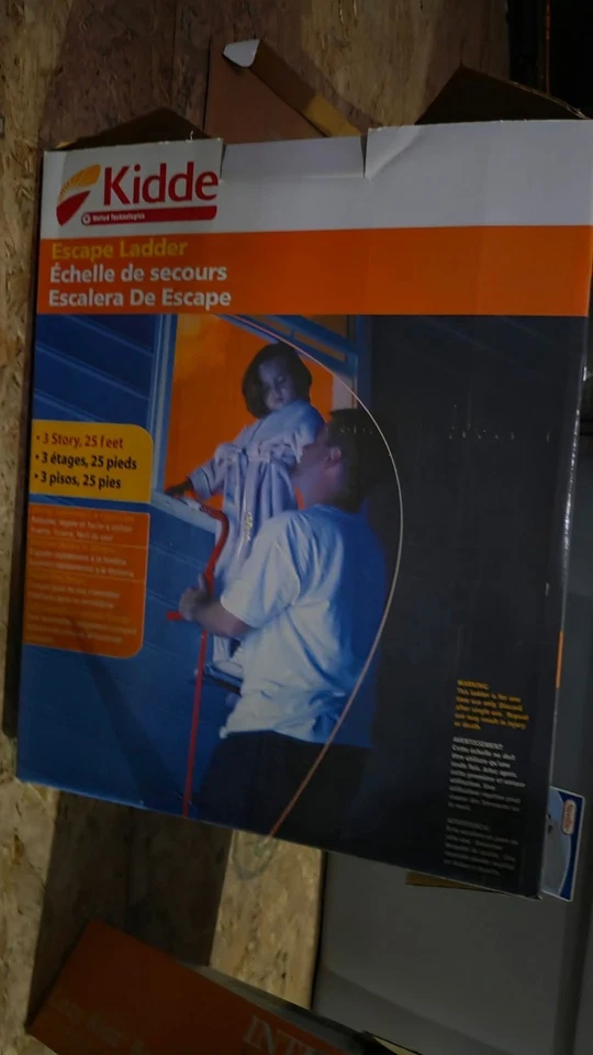Escalera de escape de incendios Kidde KL-3S 3 pisos 25 ft - 468094 Foto 1 de 1