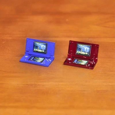 1:6 Scale Vintage Mini Arcade Kit, Exquisite Dollhouse Accessory for Collectors - Image 1 of 4