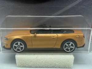 Matchbox MBX Road Trip 2018 Ford Mustang Convertible, Gold, 1:64, NIB - Picture 1 of 11