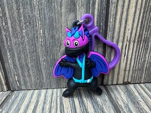 Portachiavi drago viola e blu con clip viola materiale gomma design vibrante co - Foto 1 di 5