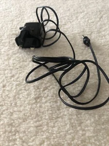 Power supply 9V charger gpe003w-090020-3 - Picture 1 of 3