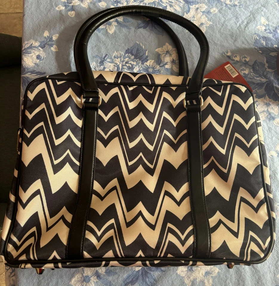 Missoni для целевой путешествий сумка с короткими ручками зигзаг ручная кладь черный/белый новый с Ярлыками читать описание - Изображение 1 из 3