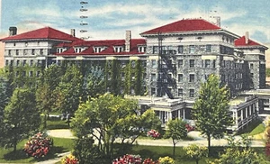 Battle Creek Sanitarium Michigan Postcard 1955 Vintage Linen Posted - Picture 1 of 3