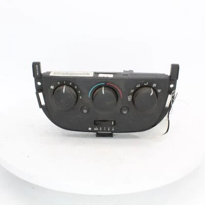 Chevrolet Uplander 2007 panel de control de temperatura climatizada número de pieza - 25783271 Foto 1 de 4