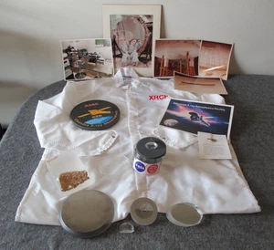 TUTA CAMERA BIANCA NASA MSFC AXAF CHANDRA XRCF + ARTICOLI PER TEST CRIOGENICI OTTICI + - Foto 1 di 24