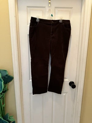 Pantalones Chico’s 2.5 Regular (14) Marrón Pana Pierna Recta Foto 1 de 4