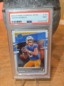 Caricabatterie Donruss Optic Justin Herbert Rookie RC #153 2020 PSA 9 - Foto 1 di 2
