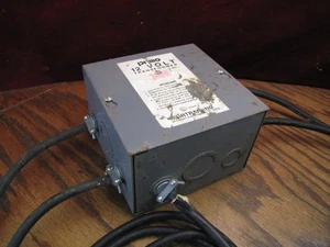 120v to 12V Primo 240w Lighting Transformer - 4 line Low Voltage Power Supply - Picture 1 of 5