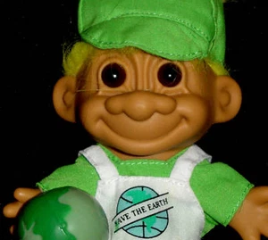 SAVE THE EARTH Russ Troll 5" GO GREEN Nuevo en Envoltura Original DÍA DE LA TIERRA - Imagen 1 de 4