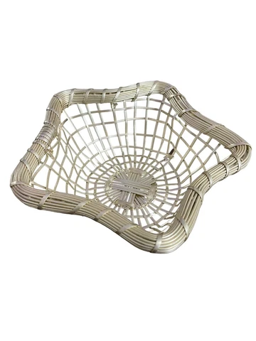 Star Shaped Wire Basket Cover