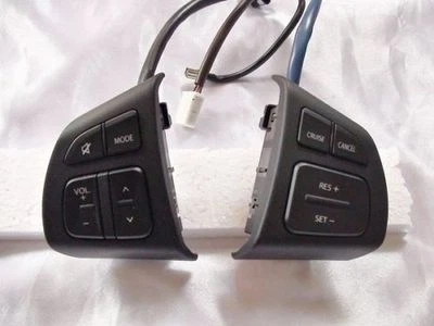 PAR GENUINO SUZUKI SWIFT SZ3 SZ4 VOLANTE AUDIO INTERRUPTOR CONTROL Foto 1 de 4
