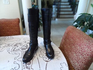 Stivali Carolina Herrera neri in pelle di vitello con dettaglio multi cinturino taglia 8 - Foto 1 di 24