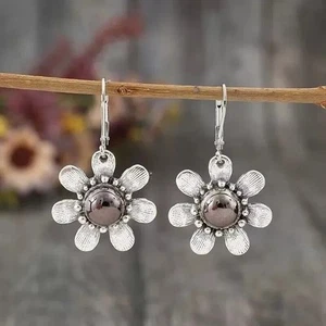 Antiqued Silvertone rustic style FLOWER leverback earrings PEWTER GREY stone - Picture 1 of 5