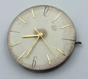 VOSTOK 2409 17 JEWELS UHRWERK FÜR HERREN ARMBANDUHR 100% funktioniert A908 - Bild 1 von 3