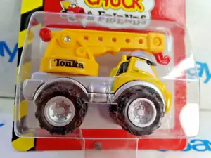 TONKA' LIL CHUCK & FREINDS SHANE THE GRU GIALLO MAISTO 1/64 AUTO PRESSOFUSA - Foto 1 di 7