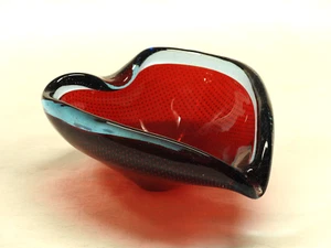 Rubinrot & Blau Bullicante Murano-Stil Herzform Süßigkeitenschale/Schmuckschale!! - Bild 1 von 3