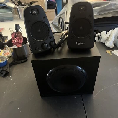 Logitech Z623 THX 400W 2.1 Kanal Computer Lautsprecher Schwarz | GETESTET & FUNKTIONSFÄHIG! - Bild 1 von 4