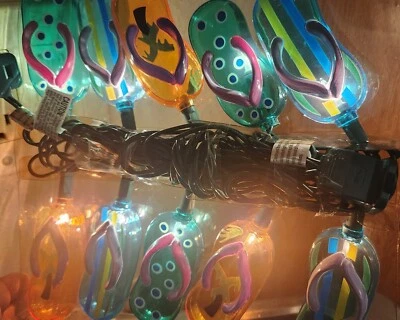 Novedad Chanclas Fiesta 10 Cuerdas Luces Tiki Playa Patio por Dennis East NUEVO Foto 1 de 4