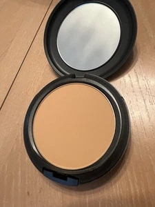 Original Formula MAC Studio Fix Powder Plus Foundation - NC43 - Picture 1 of 5