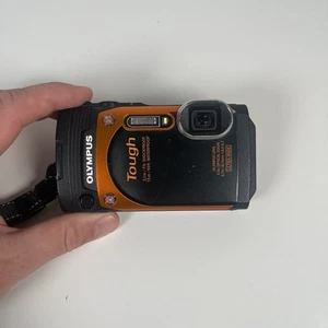 Olympus TG-860 Stylus Tough Digital Camera Shockproof Waterproof Black Orange - Picture 1 of 14