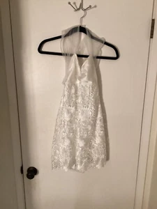Women NWT "For LOVE & LEMONS" WHITE HALTER DRESS WITH LACE.SIZE S - Picture 1 of 2