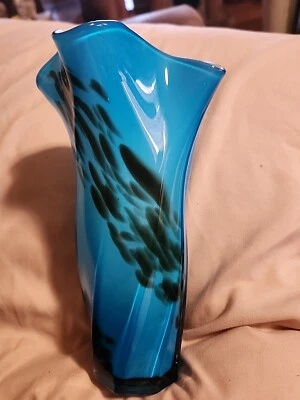 "JARRÓN GIRATORIO PAÑUELO DE VIDRIO ARTÍSTICO CON ESTUCHE BLANCO AZUL 7 1/2"" DE ALTO IMPRESIONANTE" Foto 1 de 4