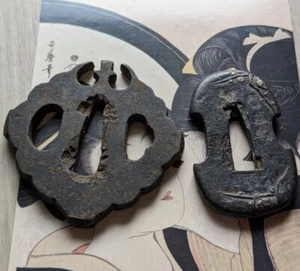 【Set of 2, good value】 TSUBA Samurai Swordguard Japanese KatanaBlade antique Art - Picture 1 of 5