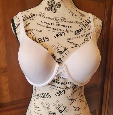 Maidenform Underwire Bra Extra Padded Push-up- Extra Coverage Convertible Straps - Image 1 of 4