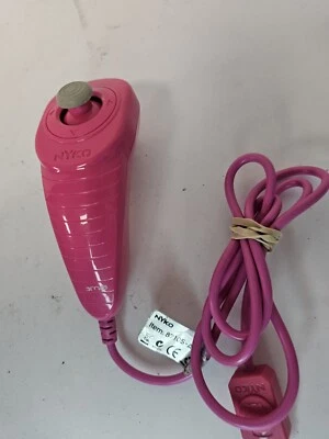Nyko Kama Nunchuck Controller - Pink for Nintendo Wii Game System (87105-A50) - Image 1 of 2