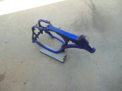 05 Yamaha YZ450F Cuadro Chasis Conjunto Cuerpo Principal PUEDE ENCAJAR 2003 2005 FACTURA DE VENTA Foto 1 de 4