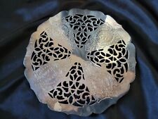 Towle EP 4001 Silverplated Trivet Engraved Cross Floral Filigree