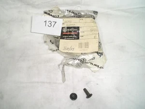 RIVETTO FINESTRINO VETRO ORIGINALE ADATTO A PIAGGIO APE 50 RST MIX CODICE 567604 - Picture 1 of 1