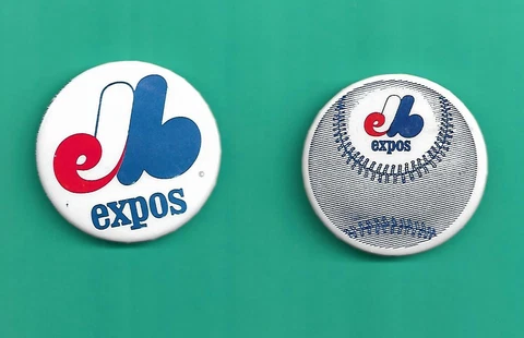 (2) MONTREAL EXPOS VINTAGE  1969  VINTAGE 2 INCH PINBACK  (W3466) Cover