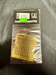 Accessori per modellismo trasportatore HLX48242 - Lucchetti 1/48 - Foto 1 di 2