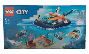 LEGO CITY: Explorer Diving Boat (60377) Building Set 182pcs Set - Picture 1 of 2