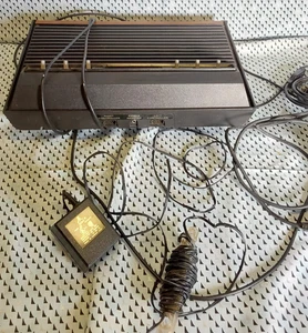 Atari 2600 4 Switch Woodgrain Console Bundle -NOT TESTED - Picture 1 of 12