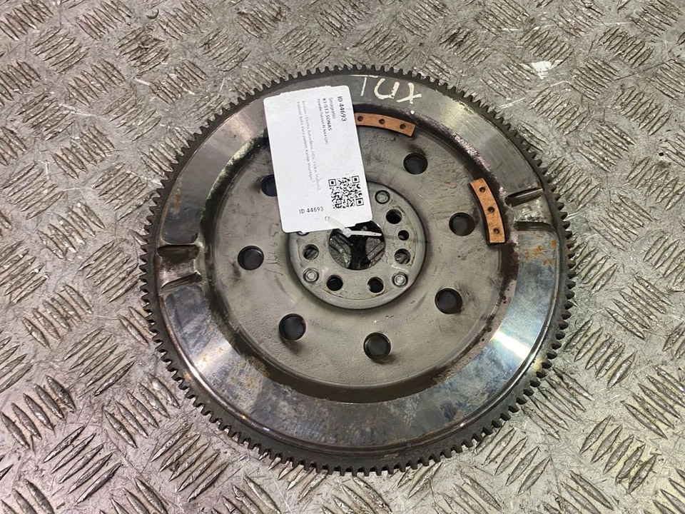 Hyundai Tucson IV NX4 2020 Schwungrad 232002M500 Benzin / Strom UTO44693 - Bild 1 von 4