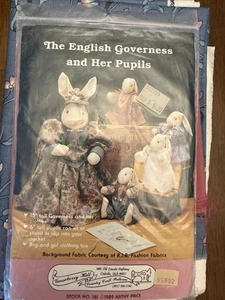 VTG 1989 The English Governess & Her Pupils Clothes Sewing Pattern  With Extra's - Picture 1 of 6