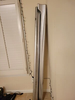 Subaru Legacy GT-B 2001 e tune faldones laterales (plateado) Foto 1 de 4