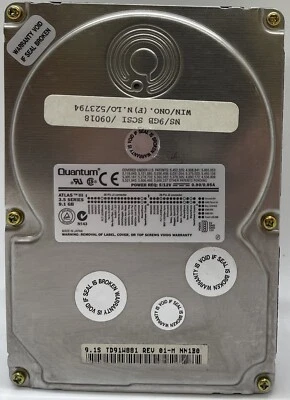 Quantum TD91W881 9.1 GB 68-Pin SCSI Internal 3.5" HDD Hard Drive - Image 1 of 2