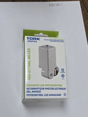 TORK ZSSP124 Photocontrol, Stem and Swivel, White 56GL47 - NEW - Image 1 of 4