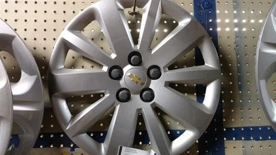 16" Wheel Cover HubCap 22786873 Fits 2011 Cruze 1604371 - Image 1 of 4