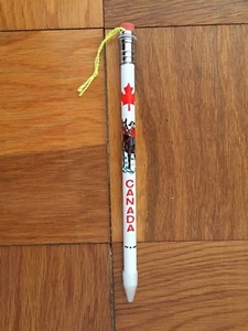 Giant Jumbo Really Big Canada wooden novelty pencil - Picture 1 of 4