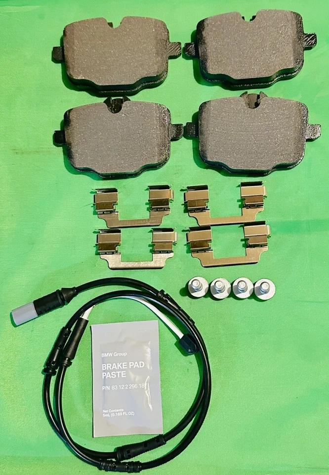 Conjunto de pastilhas de freio traseiras 34208093728 para 2020+ BMW F98 X4M - Imagem 1 de 1