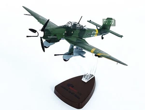 Bombardiere 1:72 PANZERKAMPF Junker J-87 Stuka Modello aereo militare pressofuso da combattimento - Foto 1 di 15