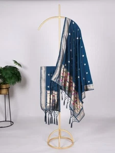 Dupatta de jacquard de uso tradicional color azul marino para mujer y niña - Imagen 1 de 8