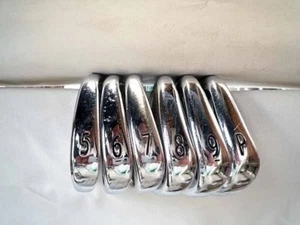 Lefty Titleist 718 CB Iron Set 6pcs 5-Pw Flex S Stiff AMT TOUR WHITE S200 - Picture 1 of 9