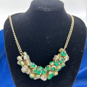 "Collar Simply Vera Wang verde transparente estrás racimo ajustable 18-21""" - Imagen 1 de 6