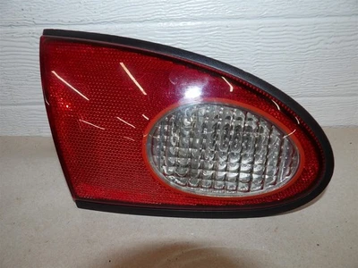 FORD CONTOUR 1995-1997 LUZ TRASERA DERECHA PASAJERO OEM - tapa montada Foto 1 de 3