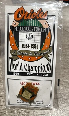 Baltimore Orioles Memorial Stadium Lapel Pin - Image 1 of 2